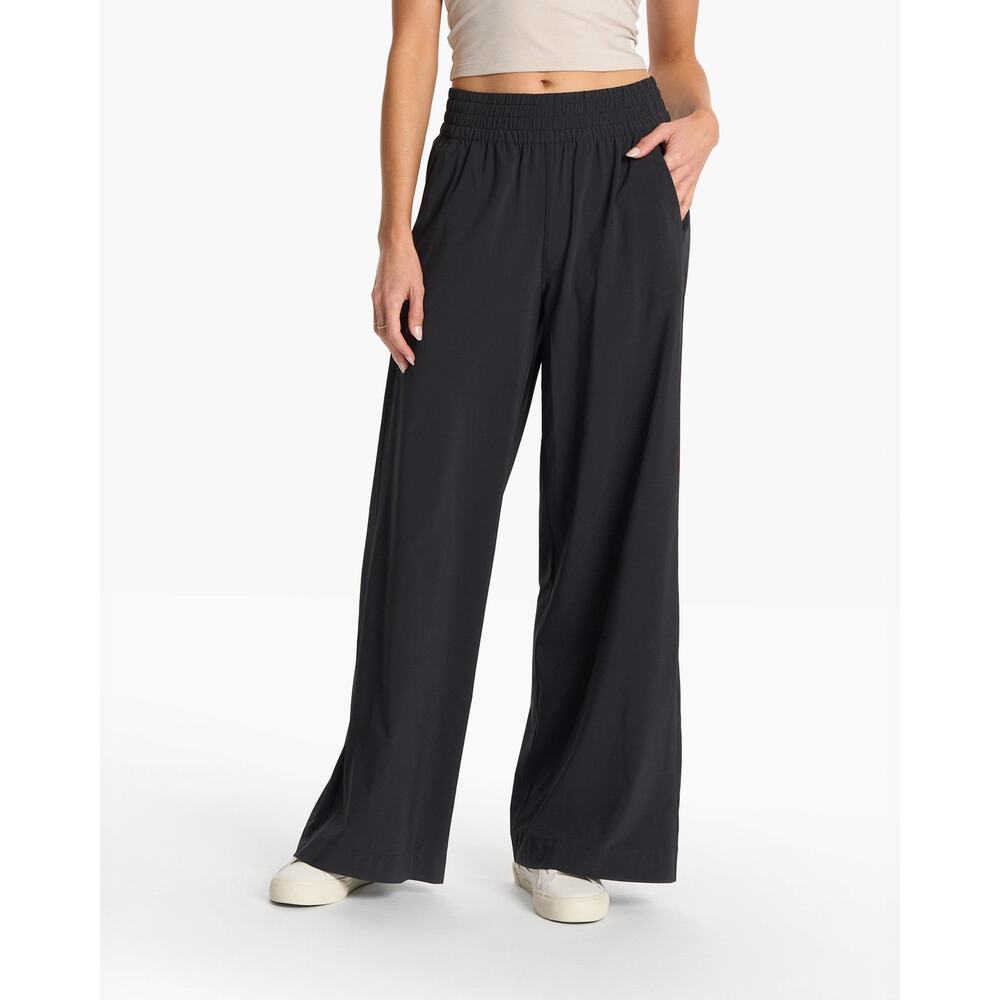 Vuori 'Villa' Black Wideleg Size L